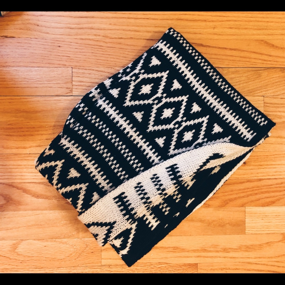 H&M reversible scarf